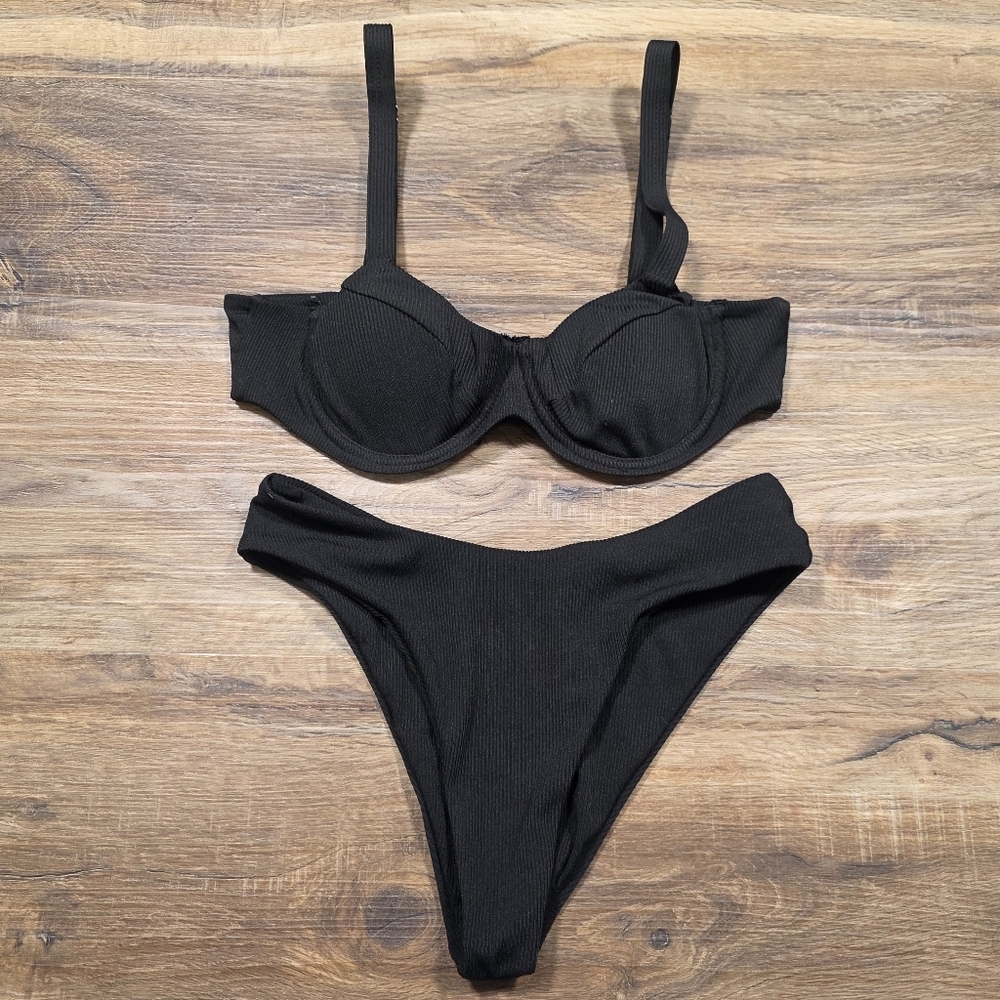 Zaful Black Ribbed Cheeky Bikini Set Size 4 - Picture 2 of 6
